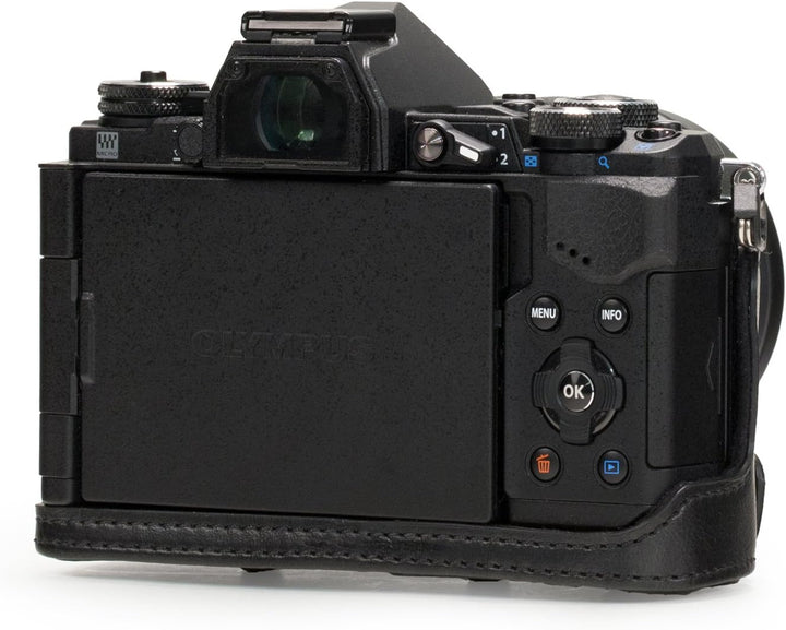 MegaGear Olympus OM-D E-M5 Mark II 12-40mm Ever Ready Leder Kamera-Case mit Trageriemen und Batterie