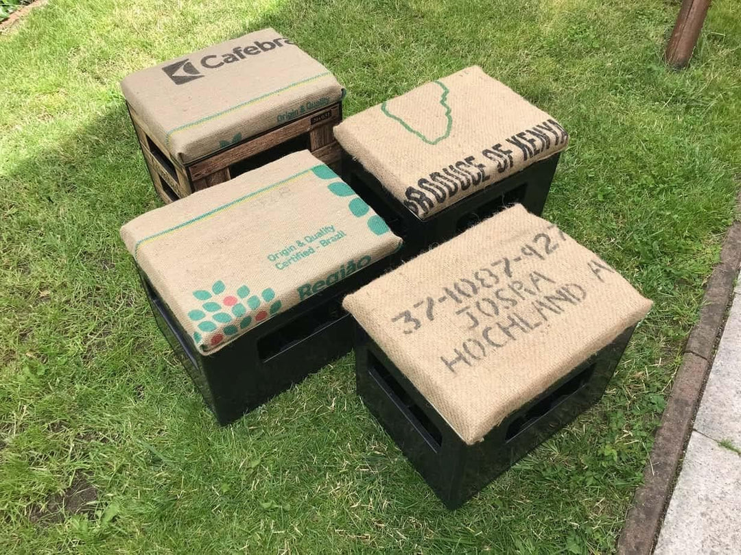 gepolsterter Bierkastensitz, Hocker, Sitzauflage für Getränkekisten mit echtem originalen Kaffeesack