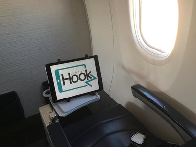 TabletHookz, Smartphone und Tablet Träger. Dir Dein Tablet im Flugzeug, im Zug, oder im Auto freihän