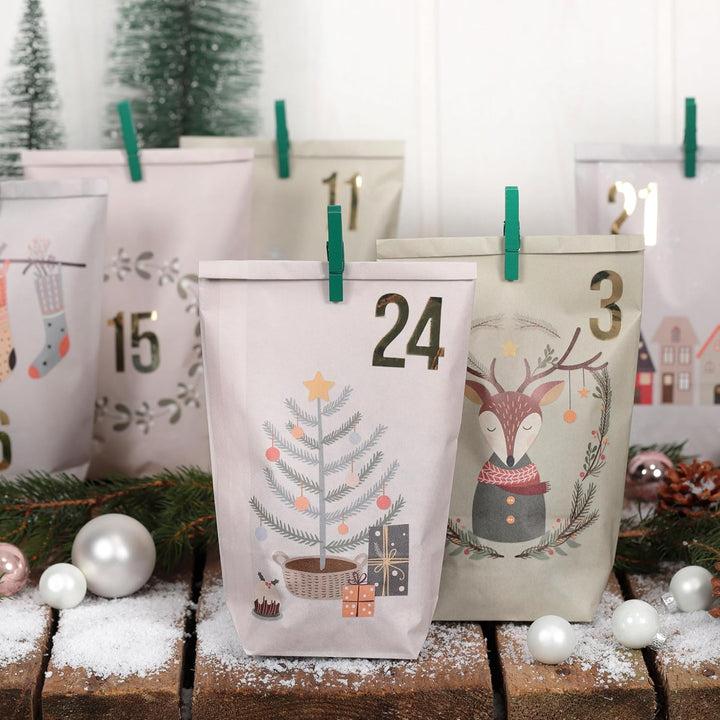 Papierdrachen Adventskalender 2025 zum Befüllen - 24 pastellfarbene Geschenktüten mit Zahlenaufklebe