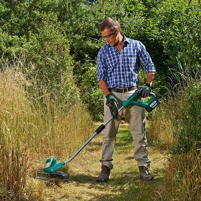 Bosch Akku Rasentrimmer AdvancedGrassCut 36 (1 Akku, 36 Volt System, SchnittkreisØ 30cm, im Karton)