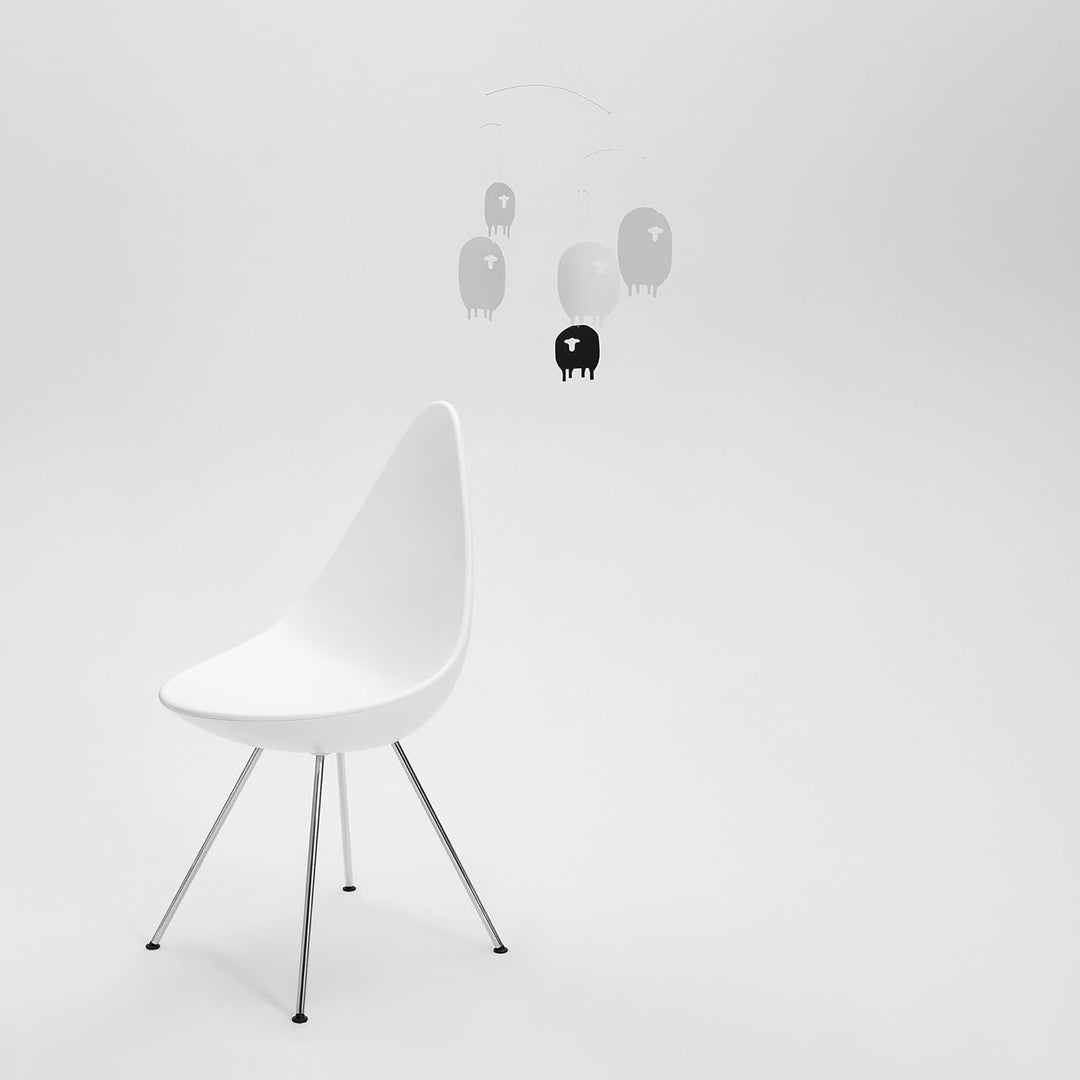 Flensted Mobiles - Schaf-Mobile - Windspiel - schwarz - weiss - 40 x 42 cm
