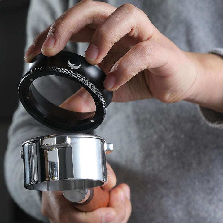 KNODOS Magnetischer 54 mm Kaffee Dosierring und Espresso Pucksieb Set für 54 mm Siebträgerkorb, komp