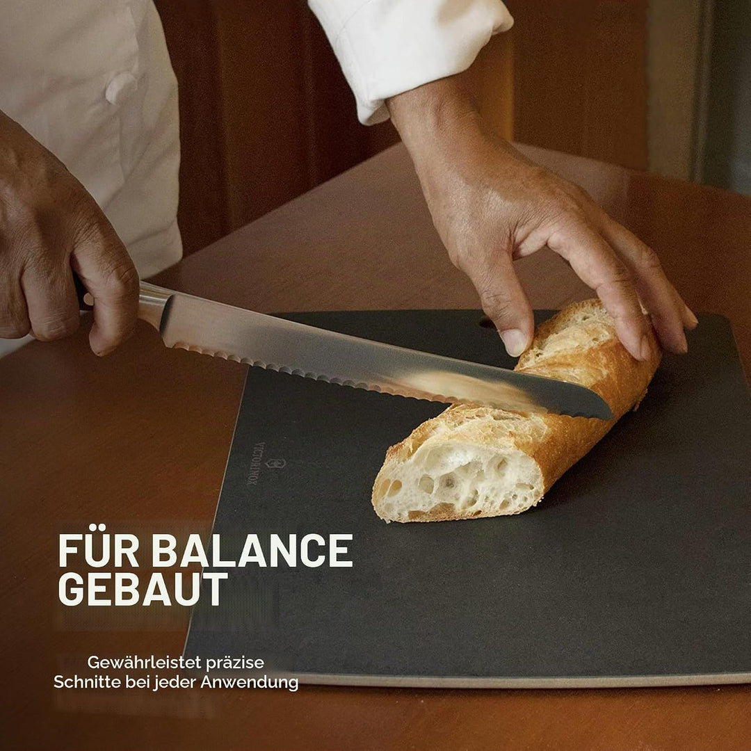 Victorinox, Grand Maître, Profi Brot- und Konditormesser, Extra Scharfe Klinge, Wellenschliff, 23 cm