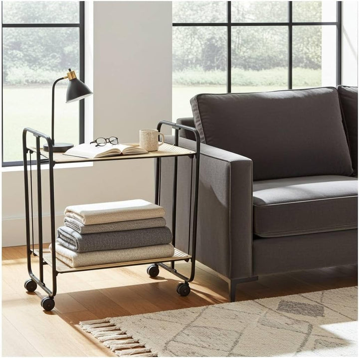 DON HIERRO - Klappbarer Rolltisch Bauhou, 2 Ablagen, Gestell schwarz - Latte-Effekt 66 x 43 x 72 cm.