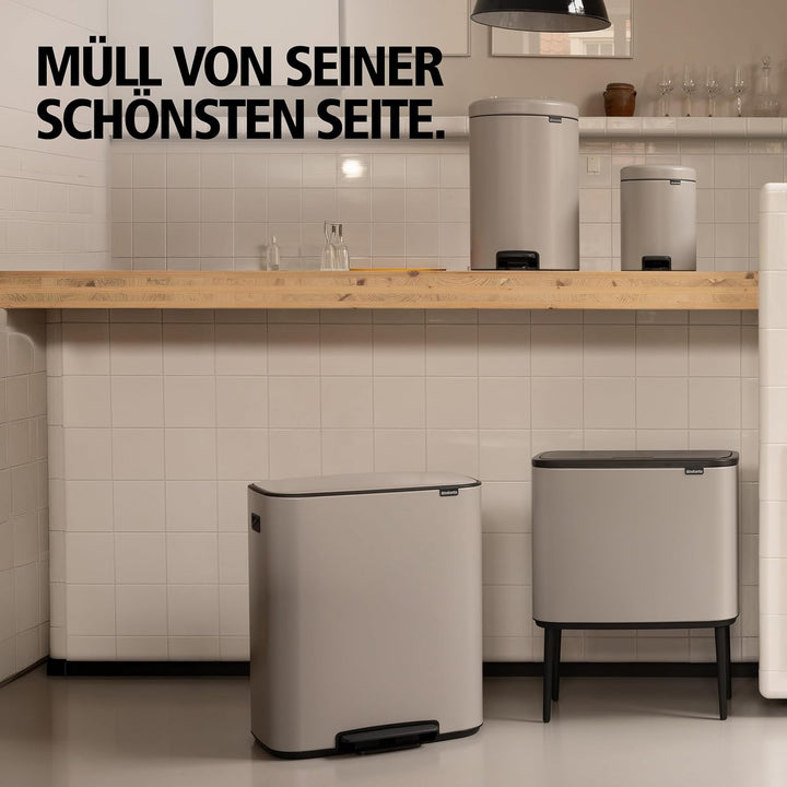 Brabantia Bo Tretmülleimer – 2 x 30 l Inneneimer (Soft Grey) Grosser Abfalleimer-/Recycling Behälter