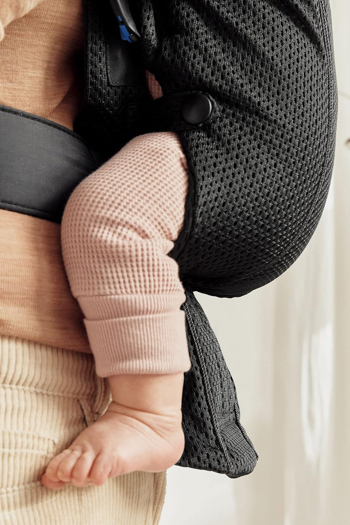 BabyBjörn Babytrage Mini, 3D-Netzstoff, Schwarz Schwarz 3D-Netzstoff, Schwarz 3D-Netzstoff