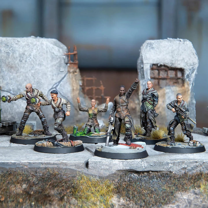 Modiphius Entertainment | Fallout Wasteland Warfare | Children of Atom Zealot Congregation | Miniatu