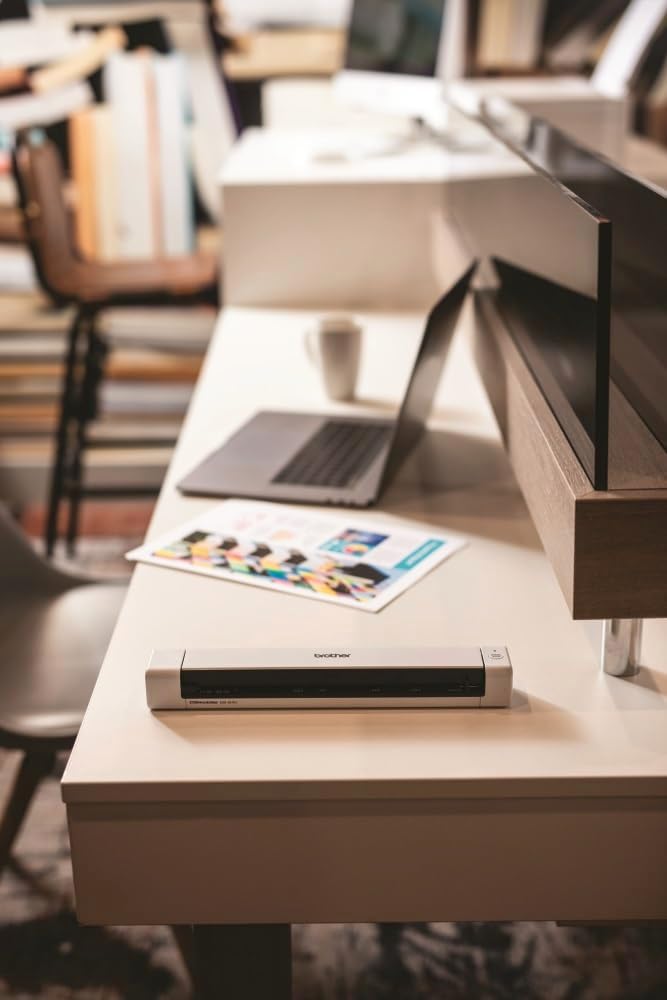 Brother DS-940 Mobiler Scanner | A4 | beidseitig | WLAN | integrierter Akku | 15 ppm | Farbe | Schwa