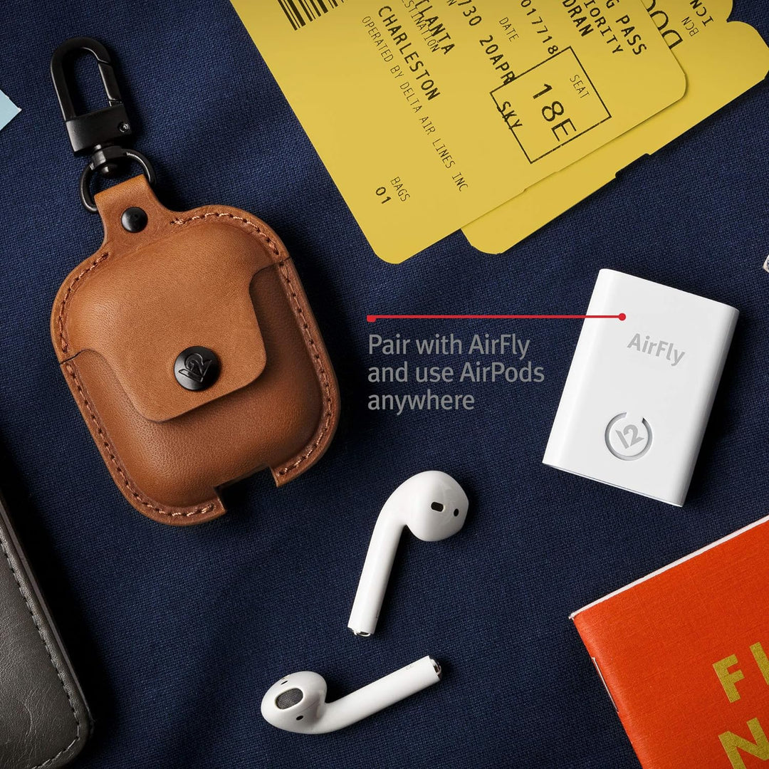 Twelve South AirSnap | Poliertes Lederetui für AirPods in Cognac Cognac Leder, Cognac Leder