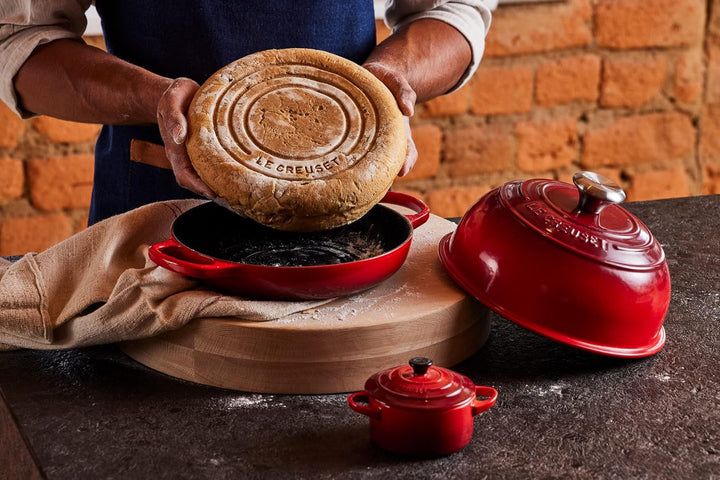 Le Creuset Signature Gusseisen Brot Bräter, 24cm, Kirschrot, 21301240600430, Kirschrot