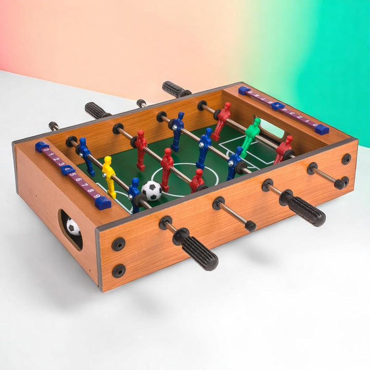 MIJOMA Tischfussballspiel aus Holz – Mini-Kicker für Kinder & Erwachsene, mit 2 Bällen & Torzähler –