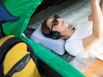 alkamto Reisekissen - Camping Kissen - Memory-Schaum mit extra Baumwolle Überzug – inklusive Tasche