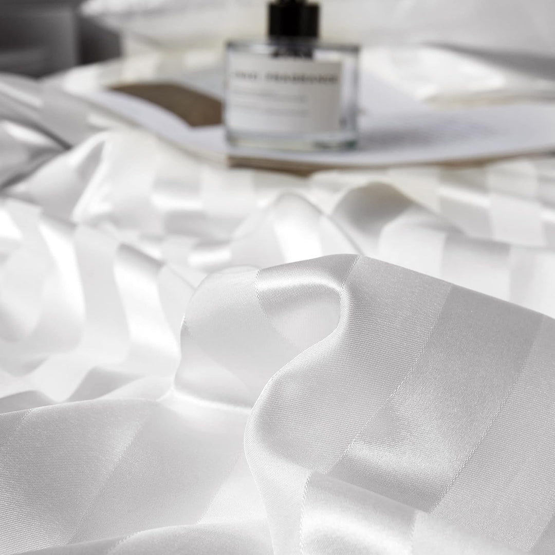 Damier Satin Bettwäsche 200x220 Weiss Seidig Bettbezug Set 3 teilig Luxus Glanzsatin gestreift Decke