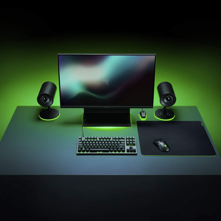 Razer Cobra - Leichte kabelgebundene Gaming-Maus mit Chroma RGB &amp; Gigantus V2 Large - Weiches Gaming