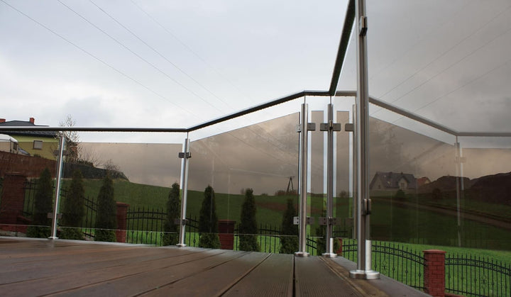 Sellon24 Glaspfosten Ø42,4 mm Edelstahl AISI 304 geschliffen satiniert, geschweisst, für Glasgelände