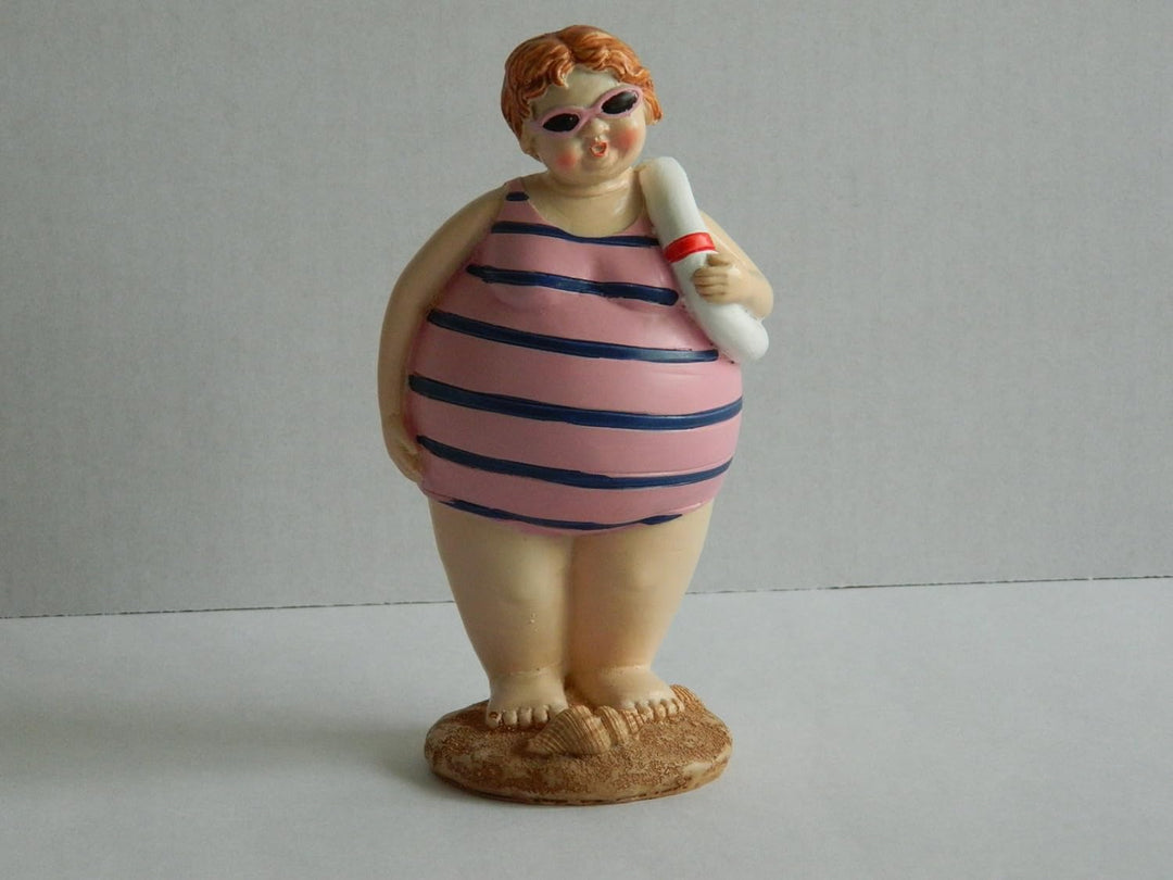 Figuren Dicke Frauen im Badeanzug