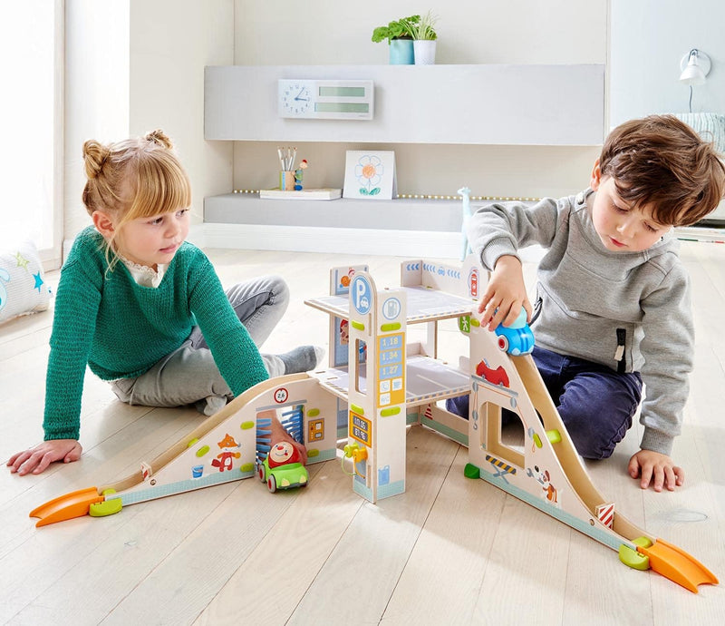 HABA 303828 - Kullerbü Spielbahn Parkhaus | Holzkugelbahn und Motorikspielzeug von 2-8 Jahren | Mit