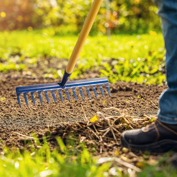 KADAX Rechen, breite Harke mit verstärktem Kopf, Laubbesen aus Metall, Laubrechen mit langem Stiel a