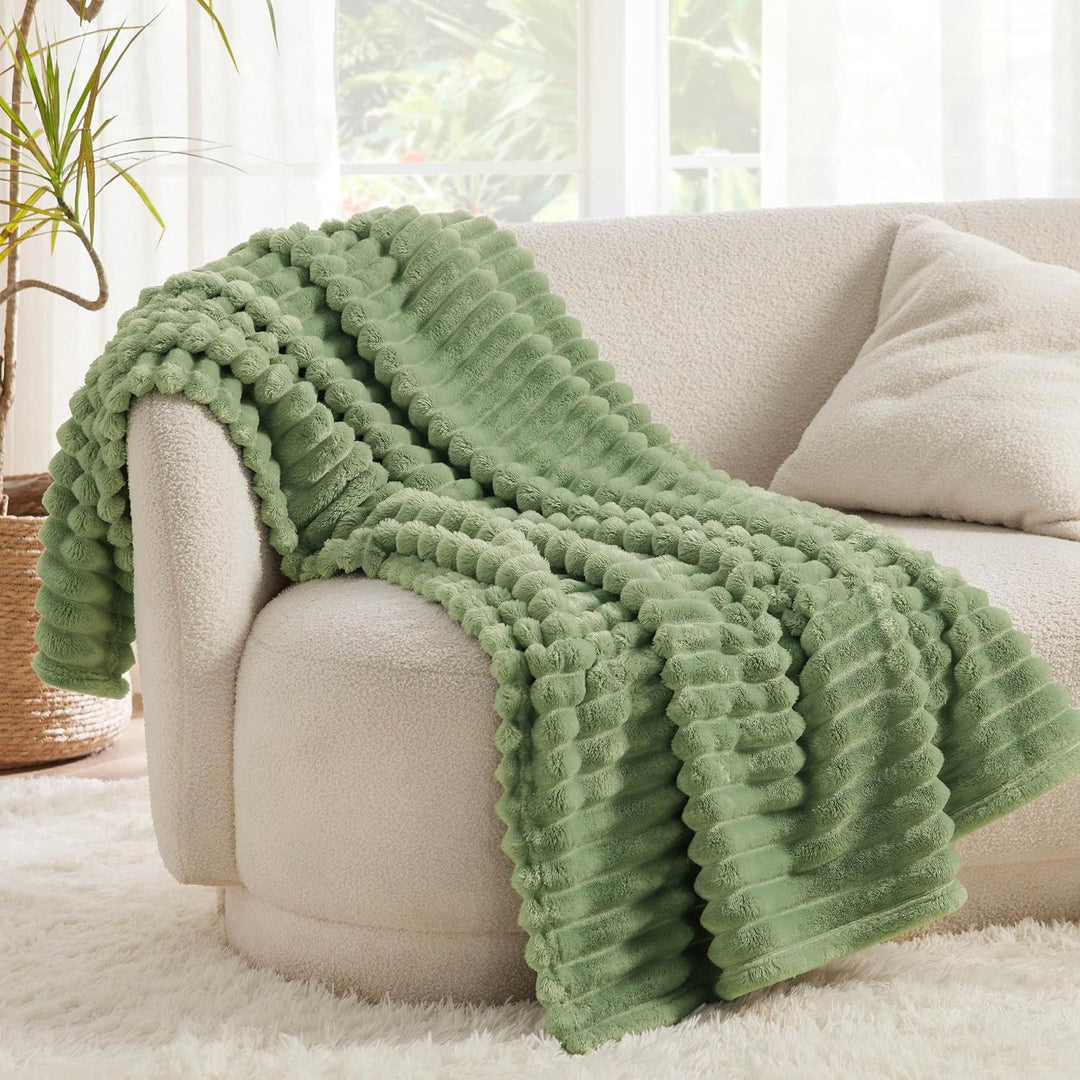 BEDSURE Kuscheldecke für Zimmer Deko - Wolldecke & Fleecedecke, Sofadecke, Weiche Warme Grobe Kordde