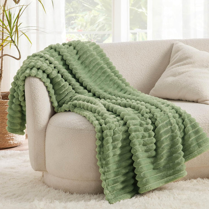 BEDSURE Kuscheldecke für Zimmer Deko - Wolldecke & Fleecedecke, Sofadecke, Weiche Warme Grobe Kordde
