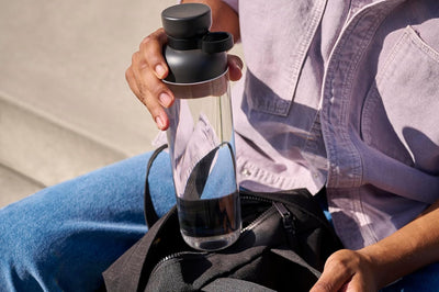 Mepal - Trinkflasche Mepal Vita - Grosse Wasserflasche - 2 Öffnungen für zusätzlichen Trinkkomfort -