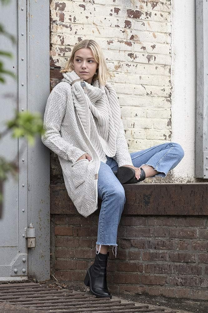 KNIT FACTORY - Demy Dreiecksschal - Damen Strickschal mit Wolle - Winterschal - Herbst & Winter Esse