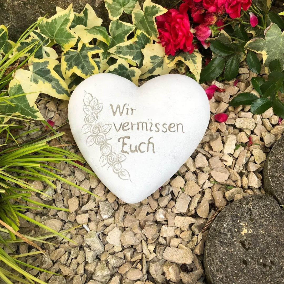 Radami XXL Grabherz Spruch Grabschmuck Grab Herz - Wir vermissen Euch - Grabdeko Trauerherz ca. 1300