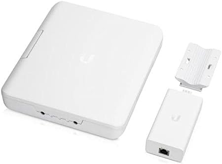 Ubiquiti Networks Flex Switch Adapter Kit for Street Light Pole Applications, USW-Flex-Utility (Stre