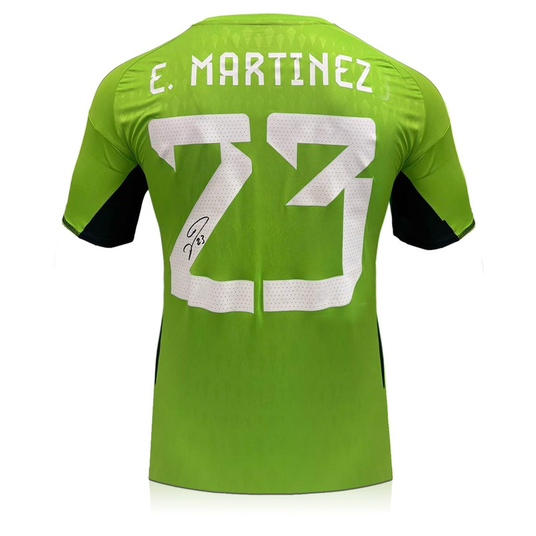 Argentinisches Trikot mit der Nummer 23, signiert von EMI Martinez.