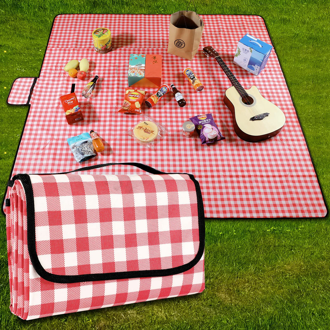 Picnic blanket Waterproof beach blanket 200 x 300 cm Washable Lightweight with handle Red check Suit