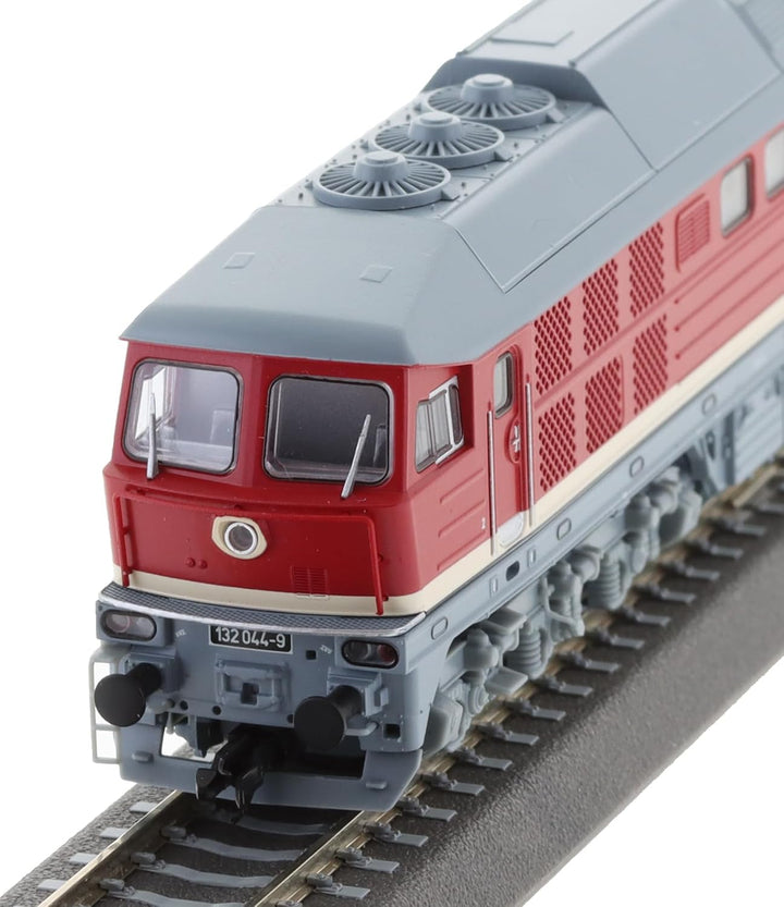 Tillig 05770 TT Diesellok BR 132 Ludmilla, DR, Ep.IV