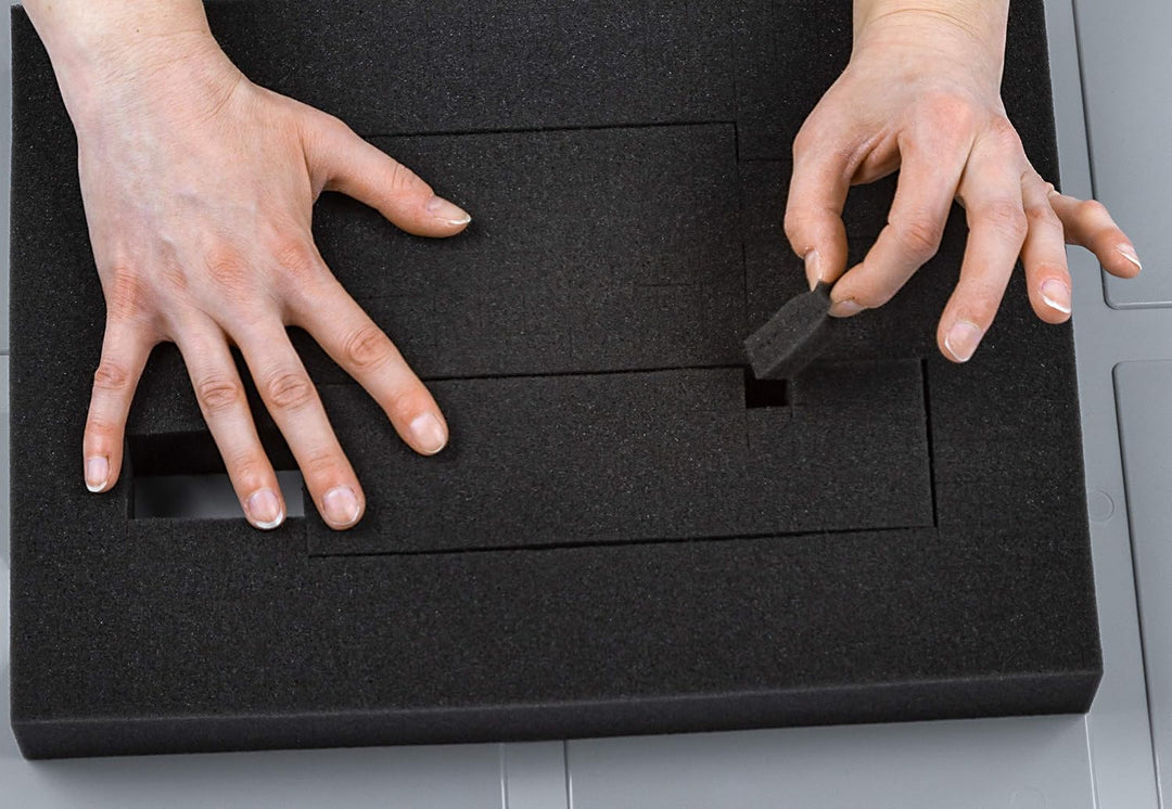 Set: Rasterschaumstoff (Stanzung 15x15 mm) + Schaumstoffeinlage - 560x360x205 mm, 560x360x205 mm