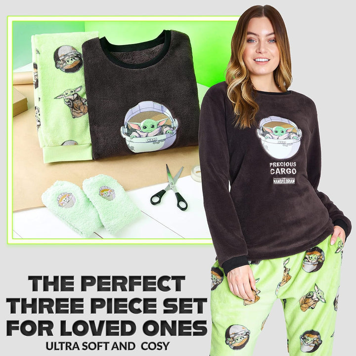 Disney Schlafanzug Damen mit Kuschelsocken Set Charaktere Stitch Geschenke Set S Grün Mandalorian, S