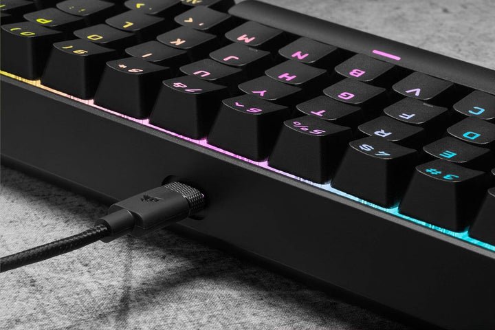 Corsair K65 RGB-LED, Cherry MX Speed Noir