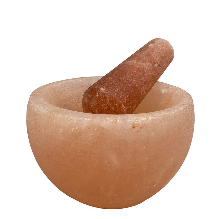 Salz Mörser und Stössel aus rosa Steinsalz Kristallsalz hergestellt in der Salt Range Pakistan