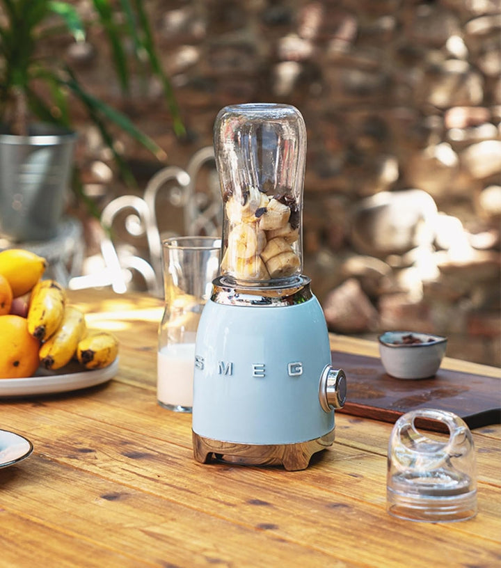 Smeg, Personal Blender PBF01RDEU, 2 Geschwindigkeitsstufen, Doppelklinge aus Edelstahl, 2 x 600 ml F