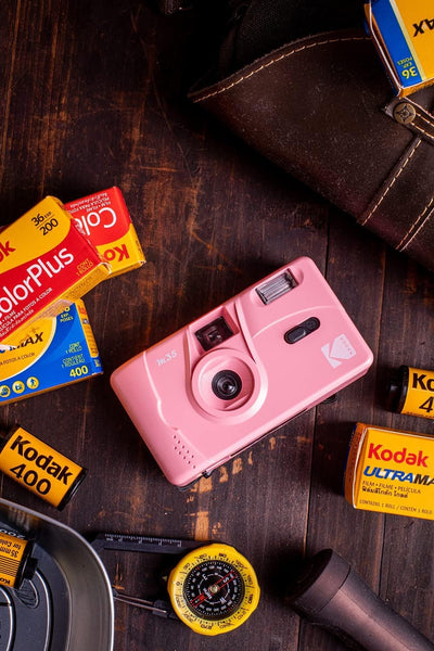 Kodak M35 Wiederverwendbare Filmkamera, 35 mm, ikonisch, Retro, Lomo Kodak M35, Rosa candy pink, can