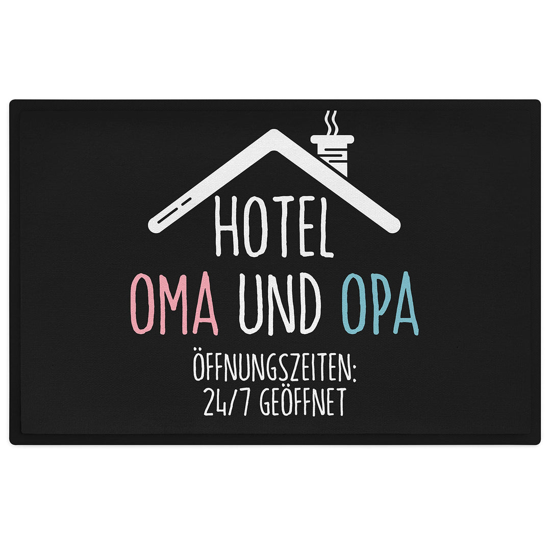 Trendation - Hotel Oma und Opa Fussmatte Geschenk Pension 24/7 Geöffnet Fussabtreter Innen und Ausse