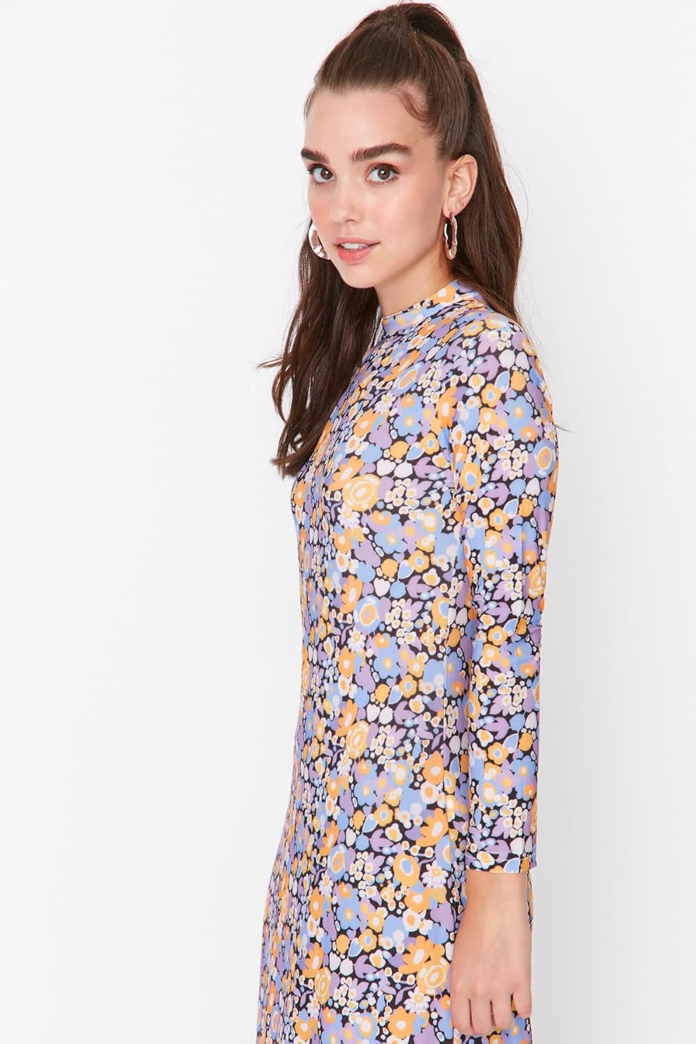 TRENDYOL Damen Woman Midi Shift V-Ausschnitt Gestrickt Kleid 40 Purple-multicolor, 40 Purple-multico