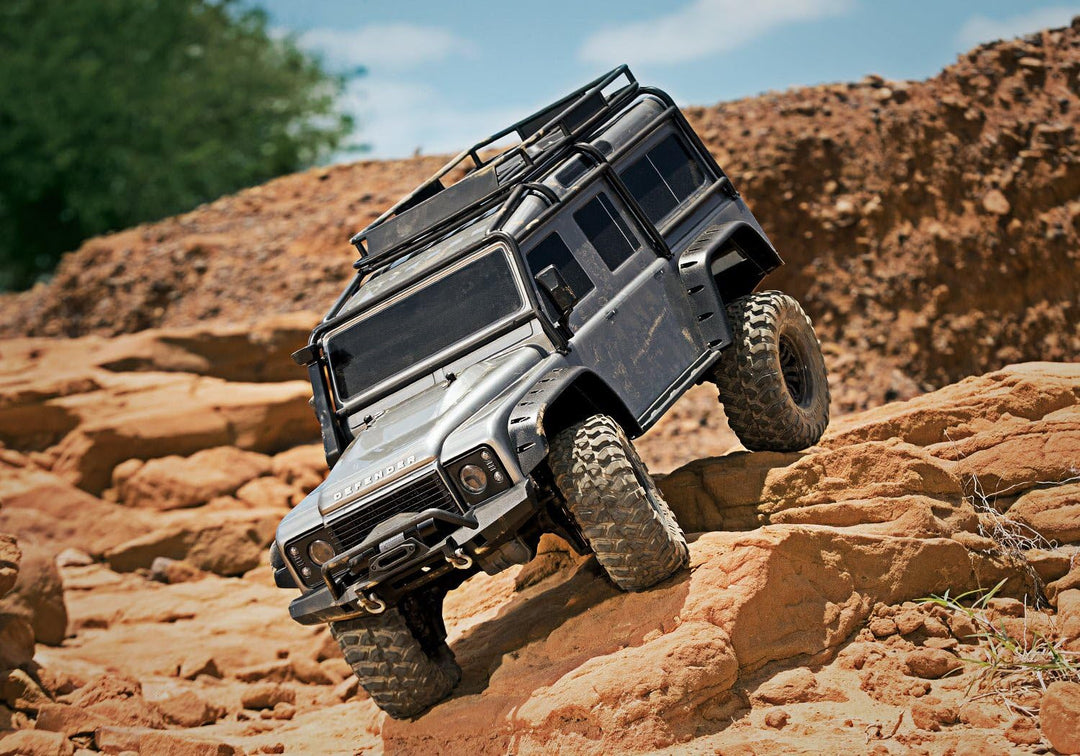 Traxxas Landrover Defender Brushed RC Elektro Modellauto Crawler 4WD (4WD) RTR 2.4GHz