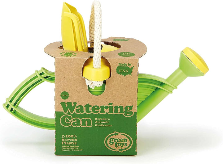 Green Toys 8601111 Giesskanne inkl. Harke und Schaufel, Spielzeug für Garten, Sandkasten und Strand,