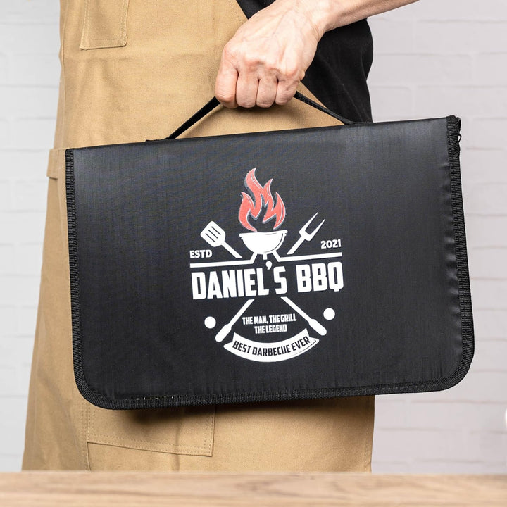 Wanapix | Personalisiertes BBQ-Set | Enthält 6 Ubehörteile (2 Messer, Schärfer, Tranchiermesser,Zang