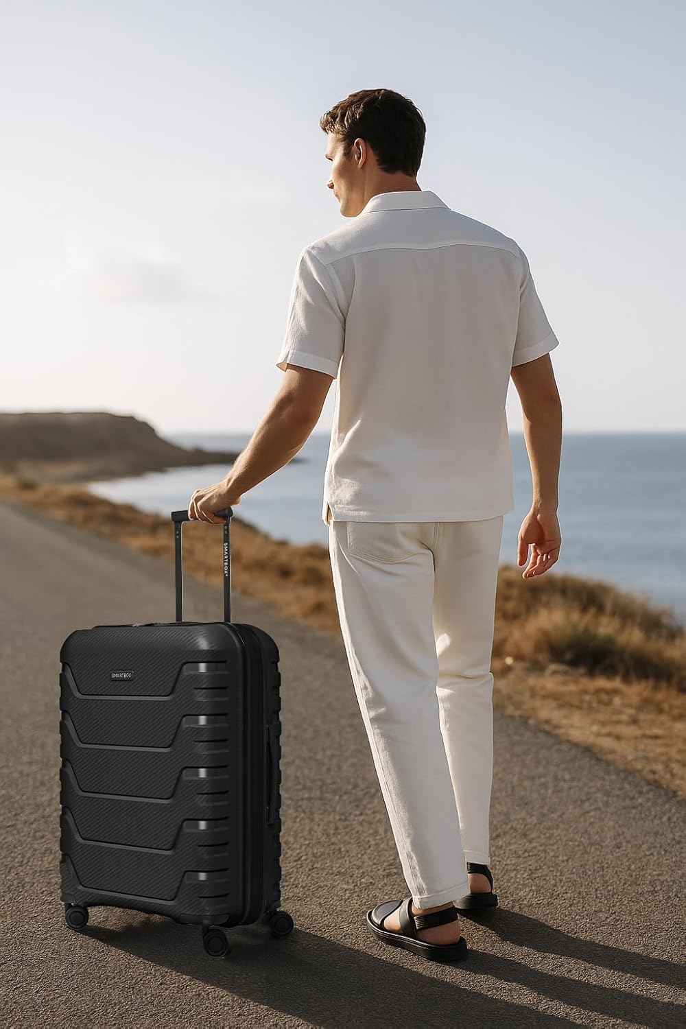 Smartbox Koffer M Erweiterbar 66 cm, 71–80L Reisekoffer Check-in, Hartschalen Trolley leicht 3,8 kg