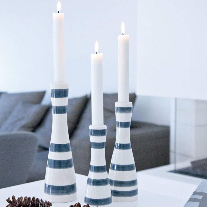 Kähler, Designer Kerzenständer aus Irdengut in Blau, 24 cm