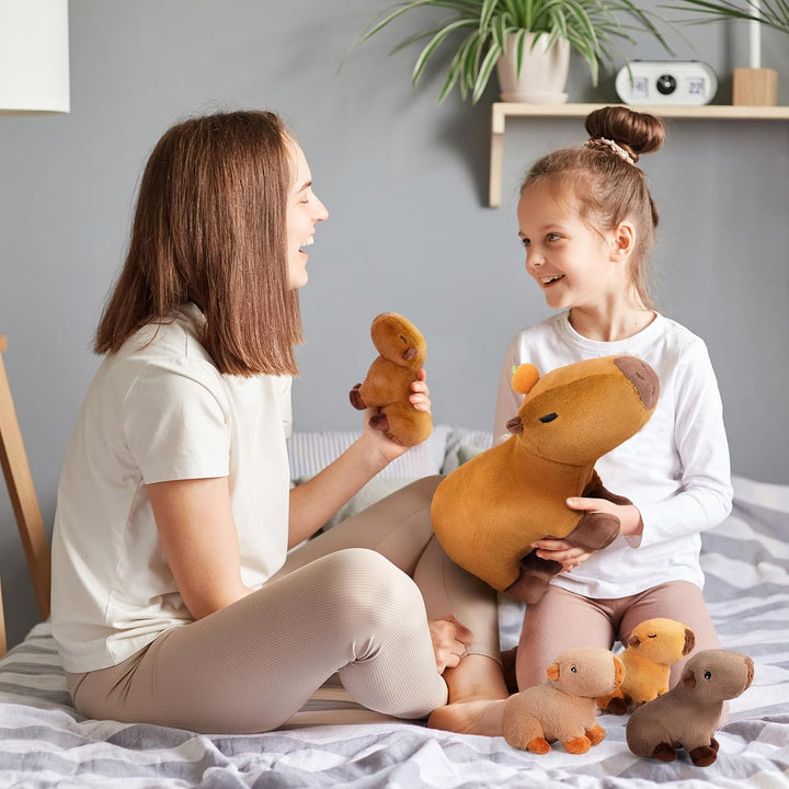 OUOZZZ 5 Stück Capybara Plüschtier, 38cm Weich Capybara Kuscheltier mit 4 Baby Capybara Stofftiers i