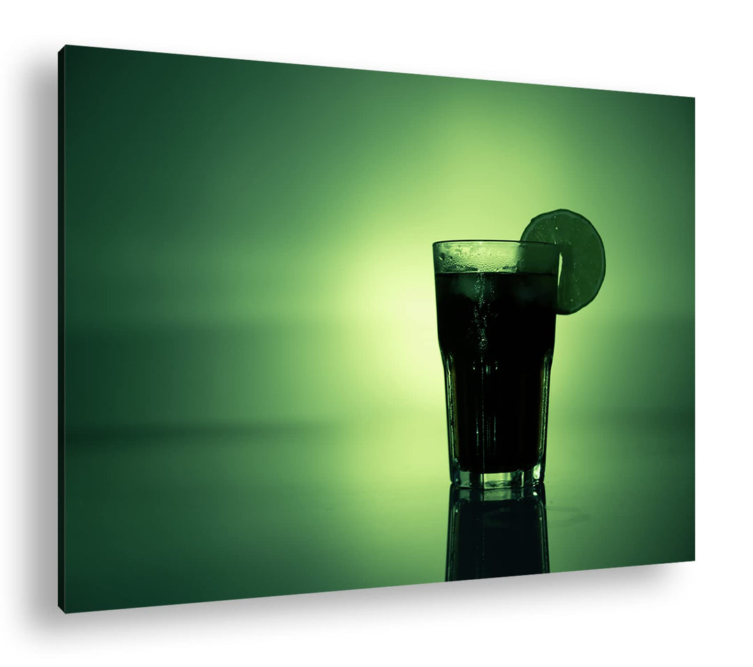 deyoli Cocktail im grün leuchtenden Licht im Format: 100x70 als Leinwandbild, Motiv fertig gerahmt a