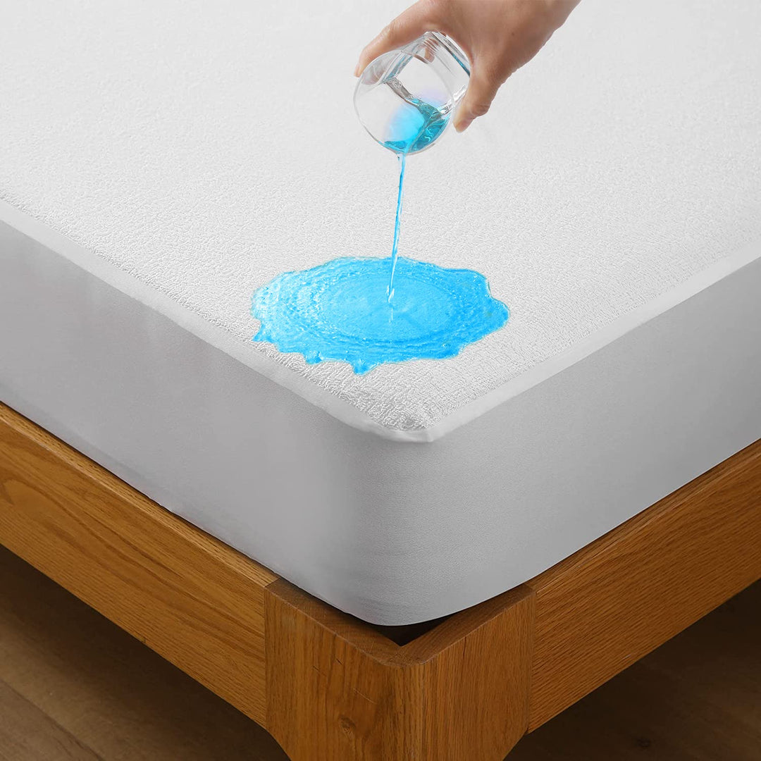 Bedecor Wasserdichter Matratzenschoner 150 x 200 cm, Baumwolle, Hygienische und atmungsaktive Matrat