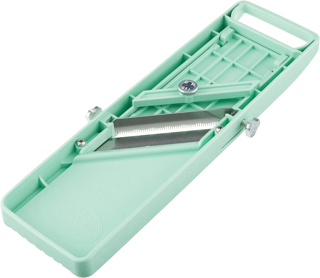 BN-1 Benriner Mandoline / Gemüsehobel 64mm Schnittbreite grün 31,5 x 9,5 x 2,3 cm, 31,5 x 9,5 x 2,3