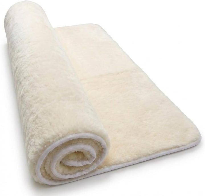 Australische Luxus Bettauflage aus Ultra-dichter Schurwolle. 90 x 200 cm. Mit 1900 g/m² ca. 50% mehr